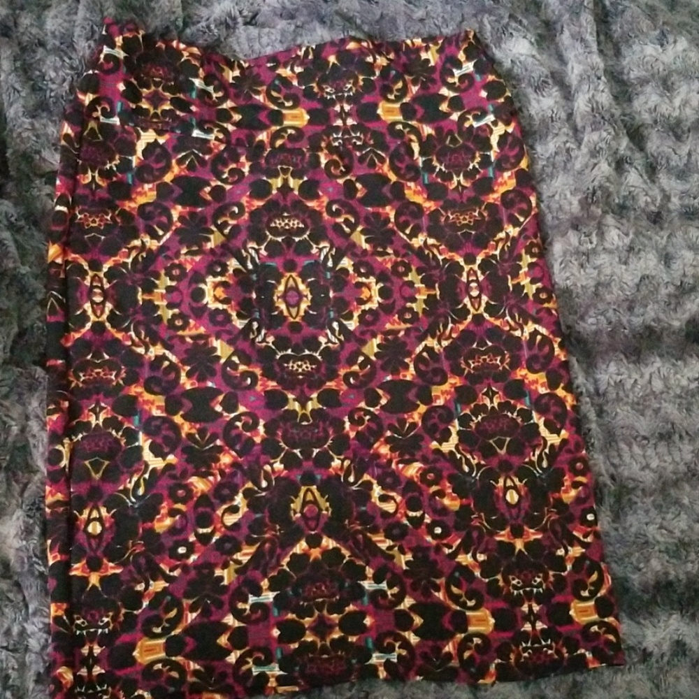 Lularoe Cassie L